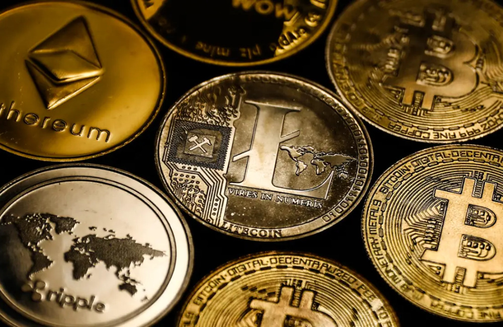 Quy định Facebook về chạy quảng cáo Crypto